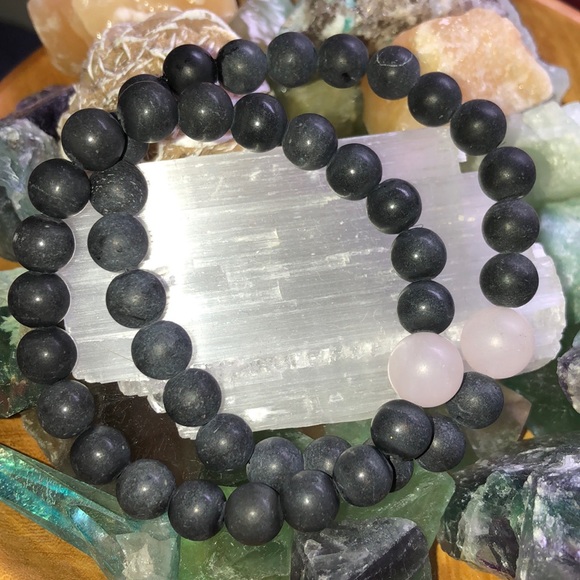 • Bye negativity, hello love • Shungite Bracelet - Picture 3 of 6